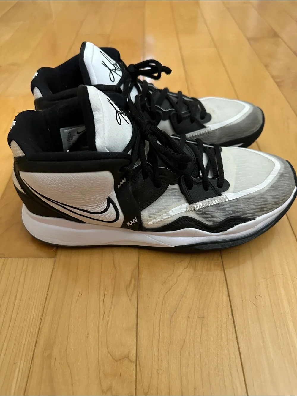 Nike Kyrie Infinity TB Black and White